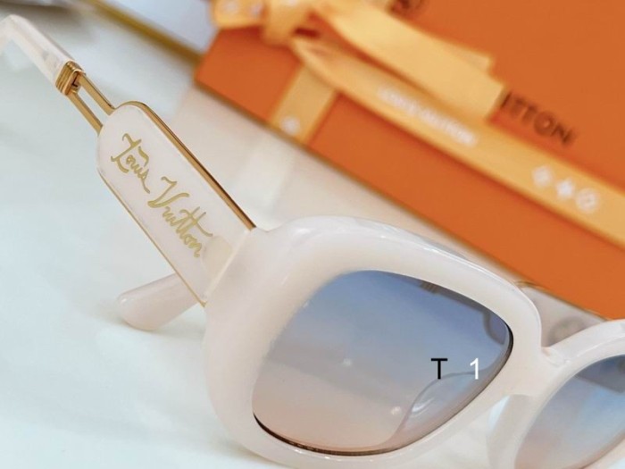 Top Quality L*ouis V*uitton Glasses