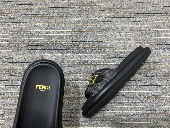 Women F*endi Top Sandals