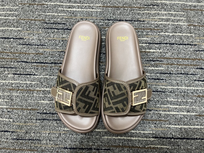 Women F*endi Top Sandals