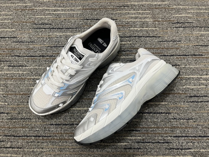 Men  𝑉*𝐴𝐿𝐸𝑁𝑇𝐼𝑁𝑂 Top Sneakers