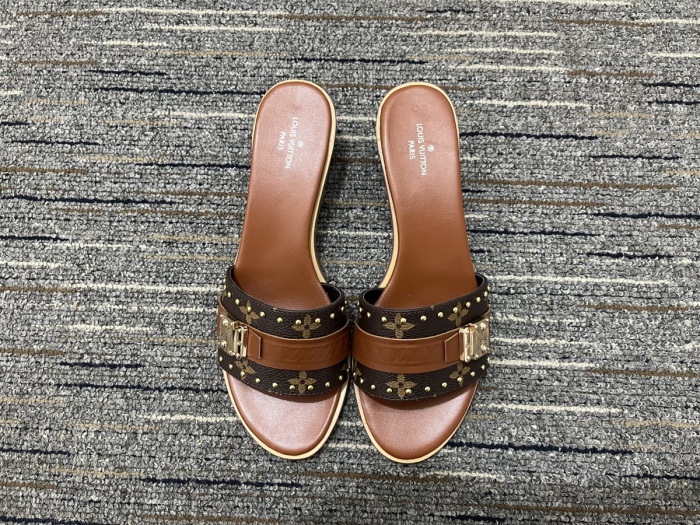 Women L*ouis V*uitton Top Sandals