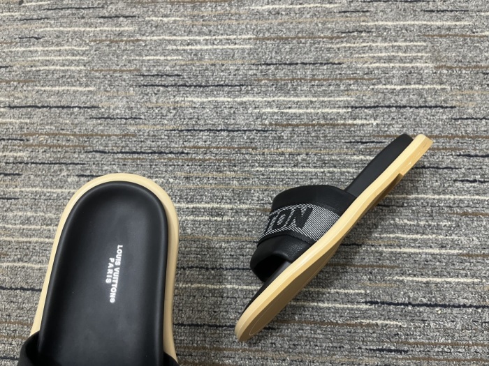 Men  Women L*ouis V*uitton Top Quality Sandals