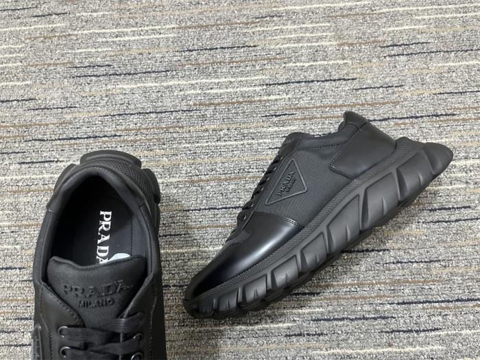 Women  P*rada Top Quality Sneakers