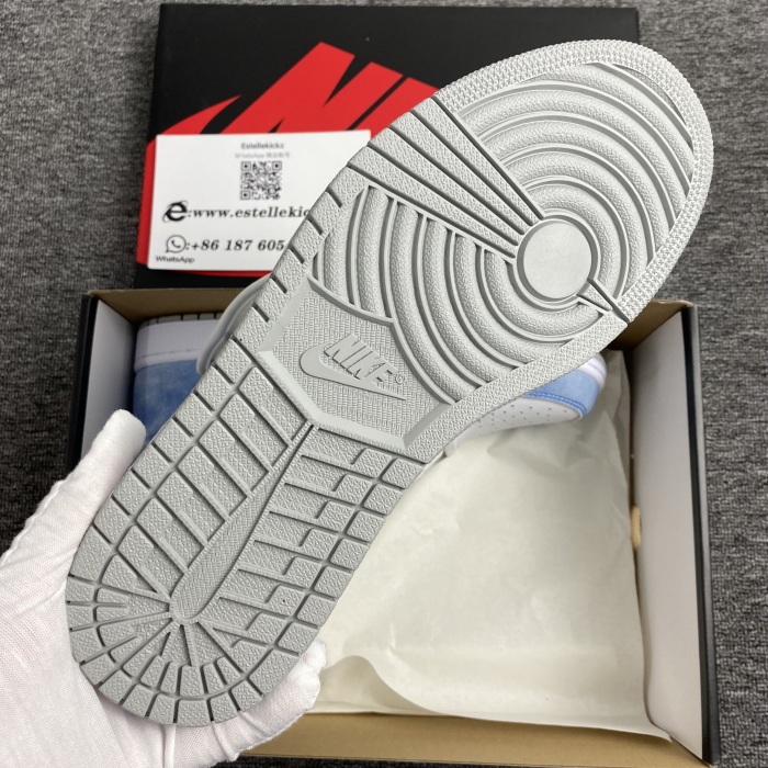 Air Jordan 1 Retro High OG GS 555088-402