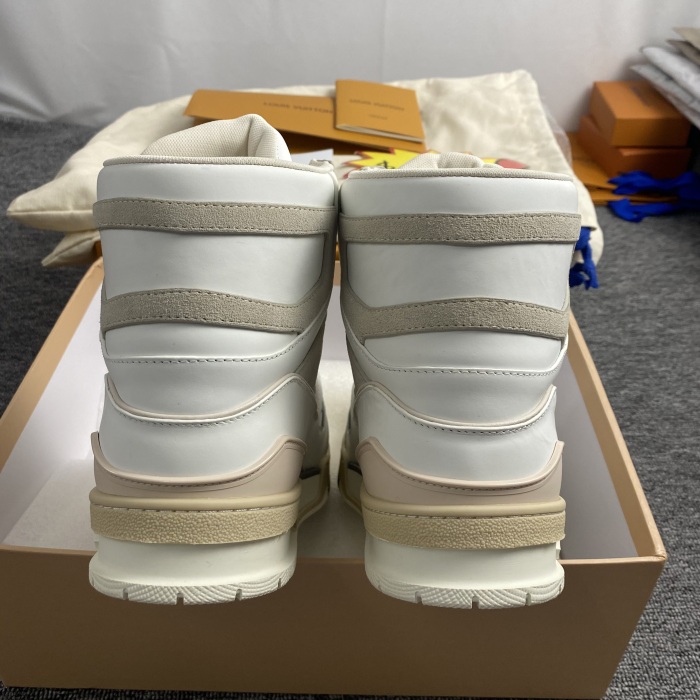 Men L*uis V*itton Sneaker