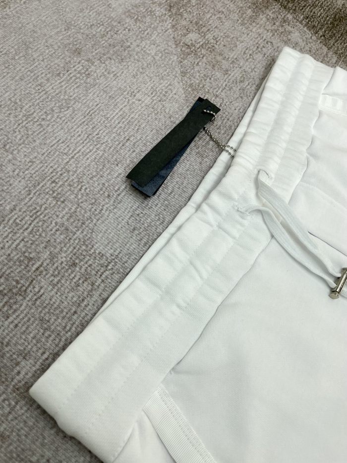  Top Quality8487