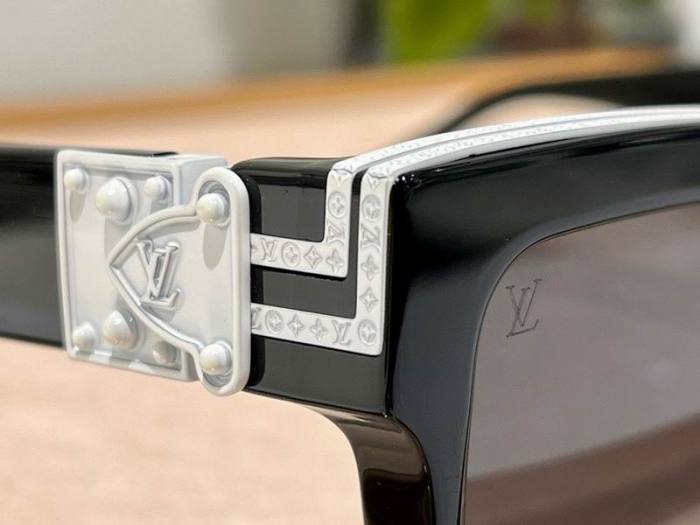 Top Quality L*ouis V*uitton Glasses