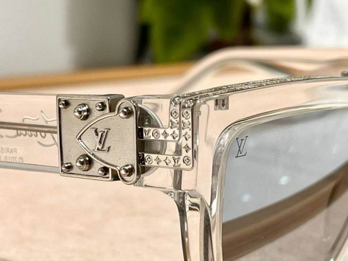 Top Quality L*ouis V*uitton Glasses