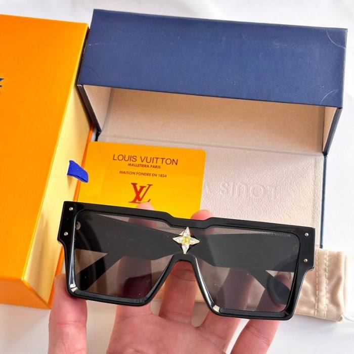 Top Quality L*ouis V*uitton Glasses
