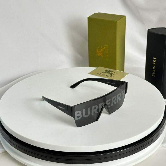 Top Quality B*URBERR Glasses