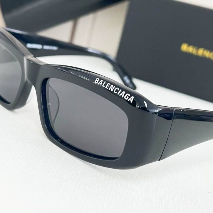 Top Quality  B*alenciaga Glasses