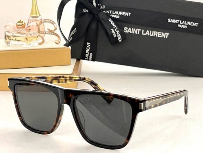 Y*SL Glasses Top