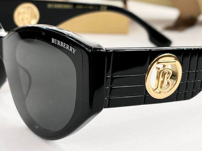 Top Quality B*URBERR Glasses