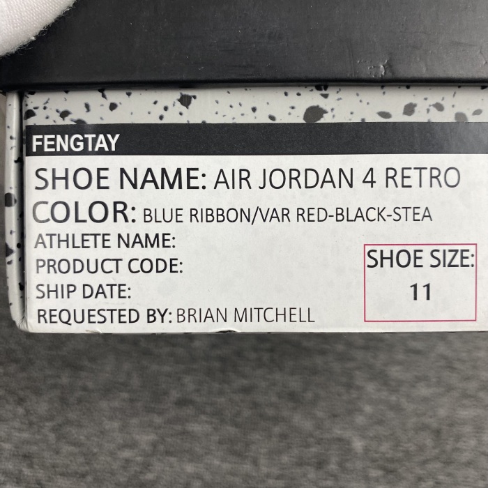 Air Jor*dan 4