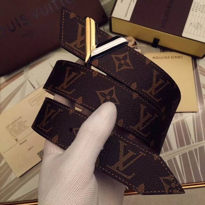 L*ouis V*uitton Belts Top Quality494