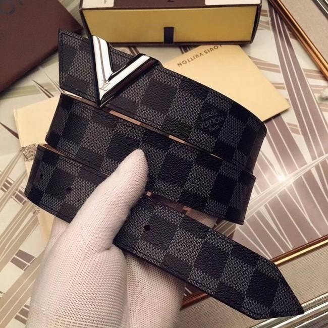 L*ouis V*uitton Belts Top Quality494