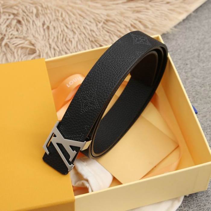 L*ouis V*uitton Belts Top Quality588