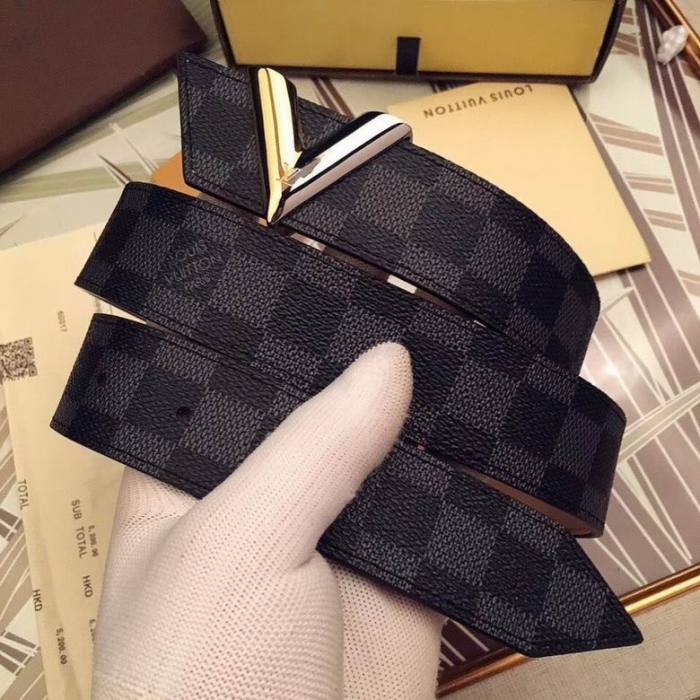 L*ouis V*uitton Belts Top Quality494