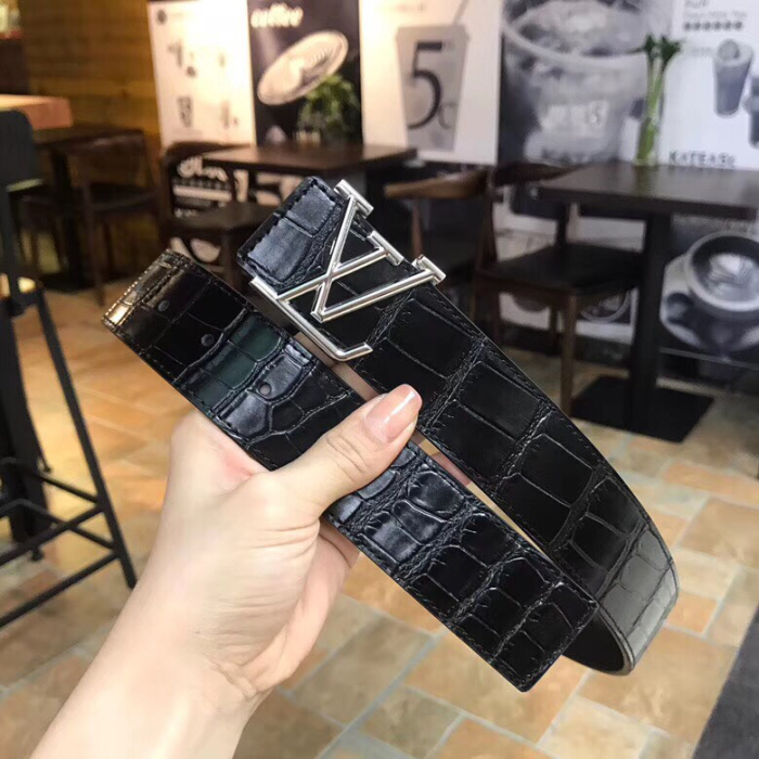 L*ouis V*uitton Belts Top Quality410