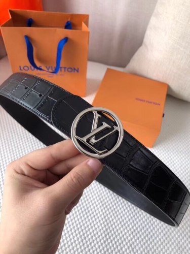 L*ouis V*uitton Belts Top Quality378