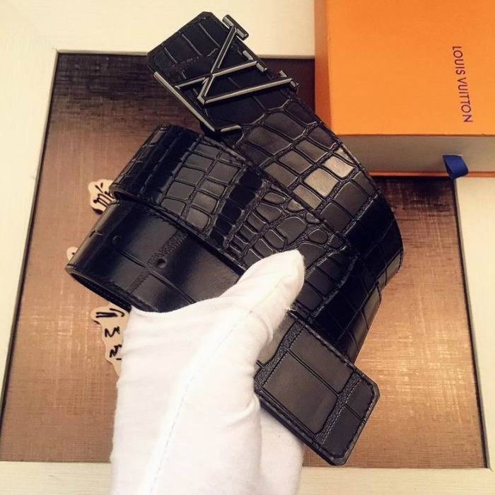 L*ouis V*uitton Belts Top Quality346