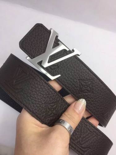 L*ouis V*uitton Belts Top Quality386