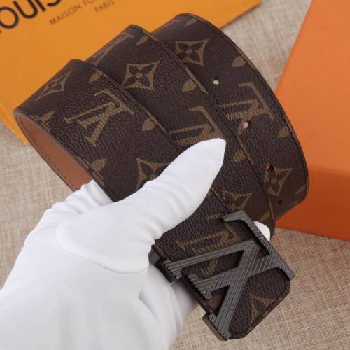 L*ouis V*uitton Belts Top Quality356