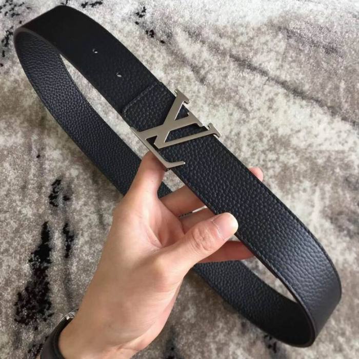 L*ouis V*uitton Belts Top Quality401