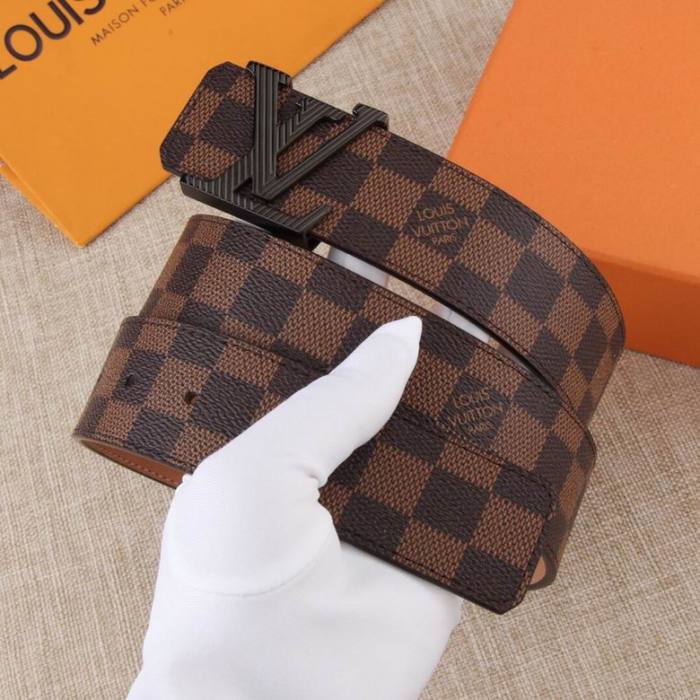 L*ouis V*uitton Belts Top Quality356