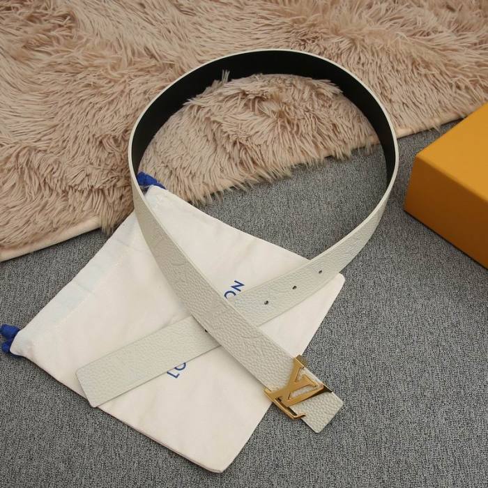 L*ouis V*uitton Belts Top Quality163