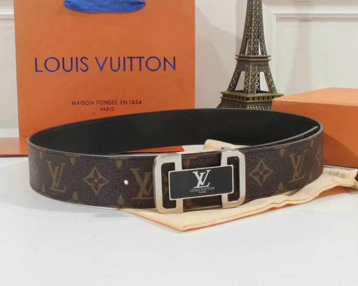 L*ouis V*uitton Belts Top Quality348