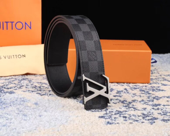 L*ouis V*uitton Belts Top Quality409