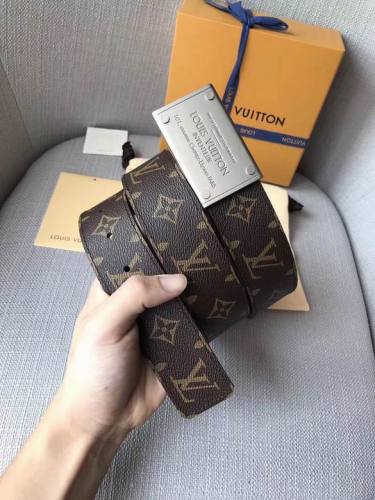 L*ouis V*uitton Belts Top Quality380
