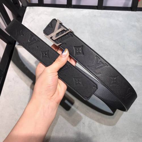 L*ouis V*uitton Belts Top Quality395