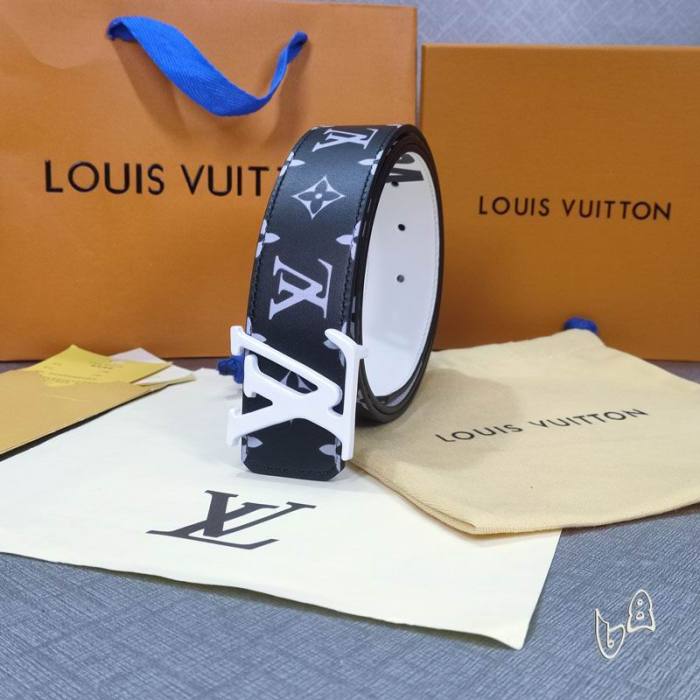 L*ouis V*uitton Belts Top Quality120
