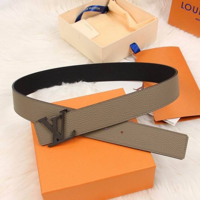 L*ouis V*uitton Belts Top Quality372