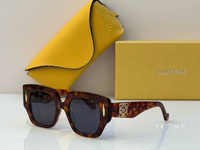 L*OEWE Glasses Top