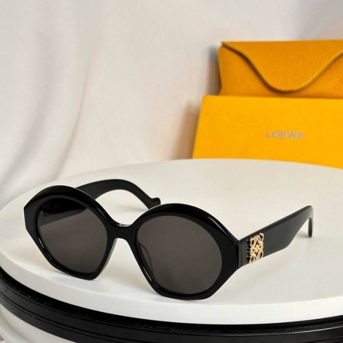 L*OEWE Glasses Top