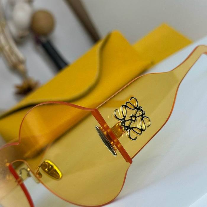 L*OEWE Glasses Top