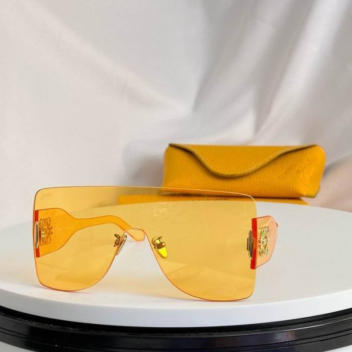 L*OEWE Glasses Top