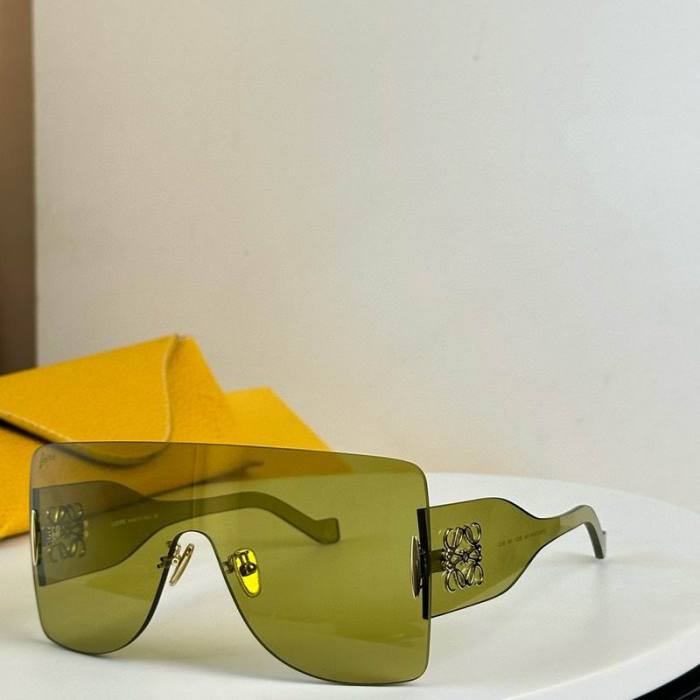 L*OEWE Glasses Top