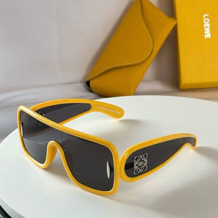 L*OEWE Glasses Top