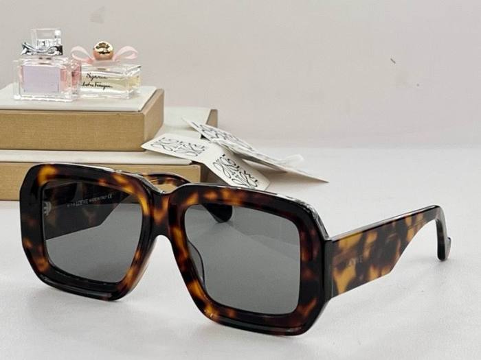 L*OEWE Glasses Top