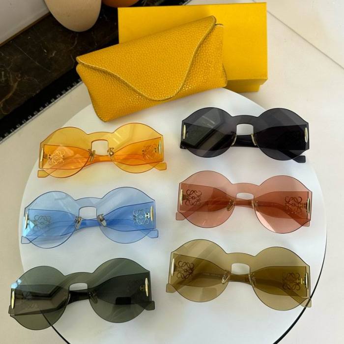 L*OEWE Glasses Top