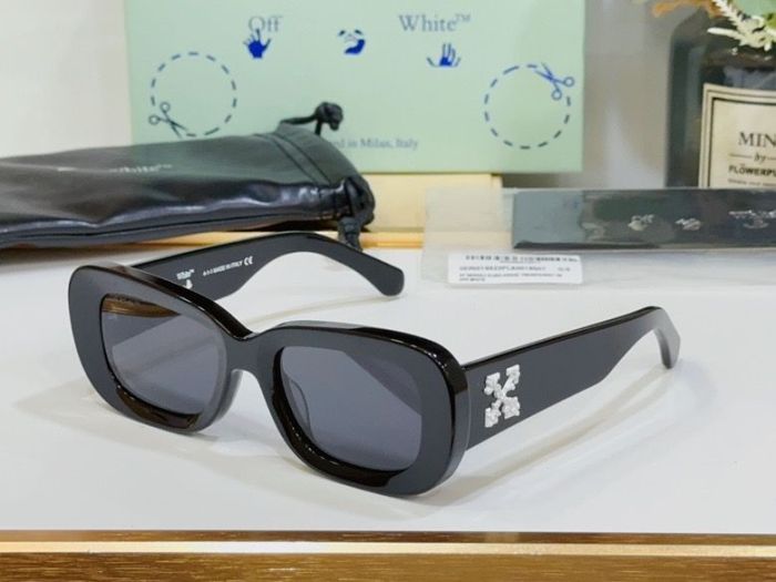 Top Quality O*ff W*hite Glasses