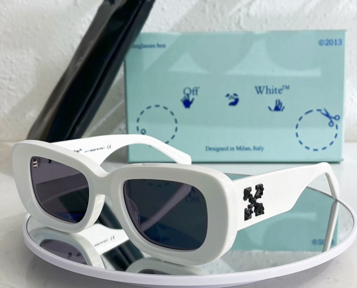 Top Quality O*ff W*hite Glasses