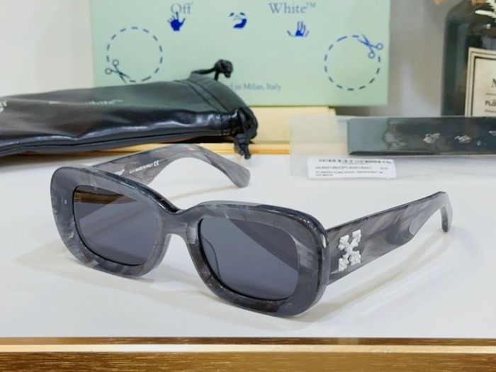 Top Quality O*ff W*hite Glasses