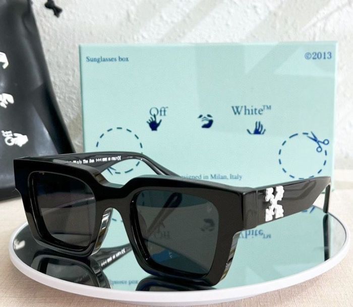 Top Quality O*ff W*hite Glasses