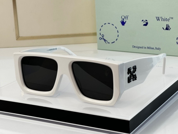 Top Quality O*ff W*hite Glasses