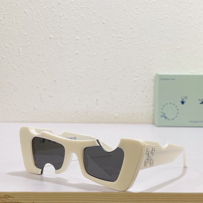 Top Quality O*ff W*hite Glasses